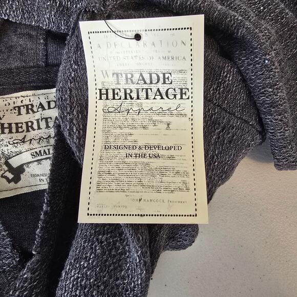 Trade Heritage Hooded Sweatshirt Women's S Charcoal Raw Hems Pullover NWT - Picture 4 of 16